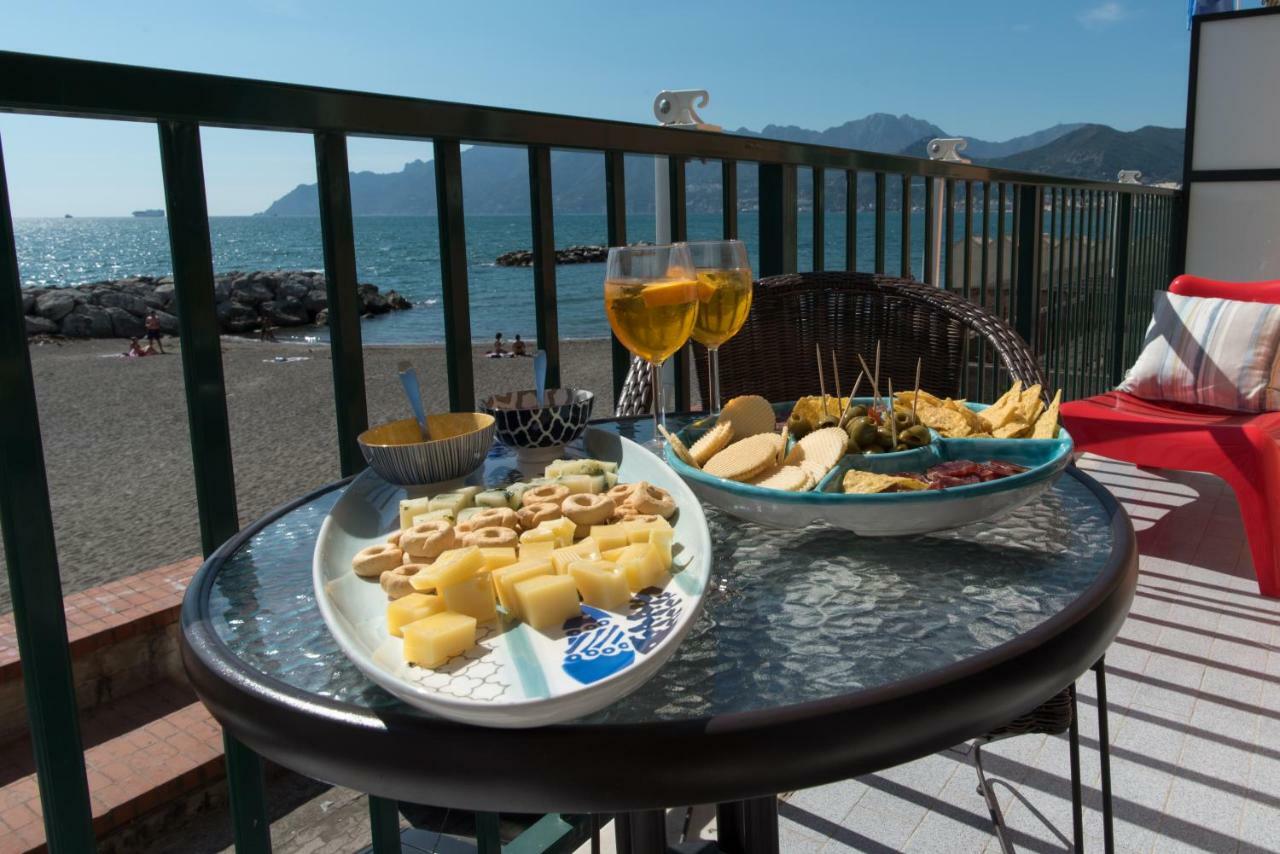 Dulce Mare Apartamento Salerno Exterior foto
